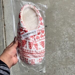 SHEIN Red and White Festive Slippers
